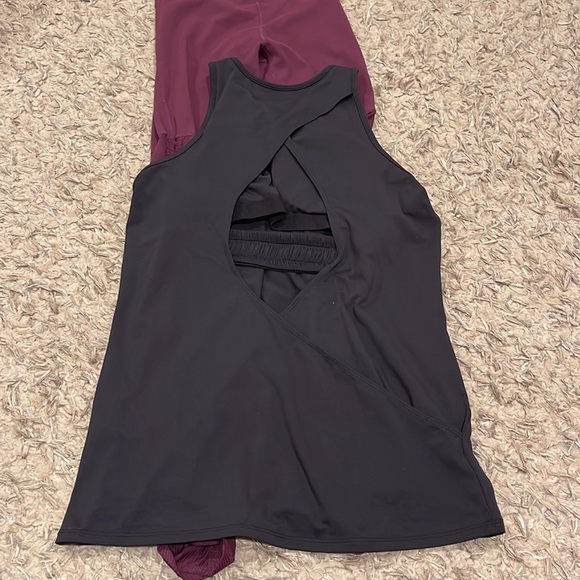 Fabletics bundle size S - Picture 4 of 7